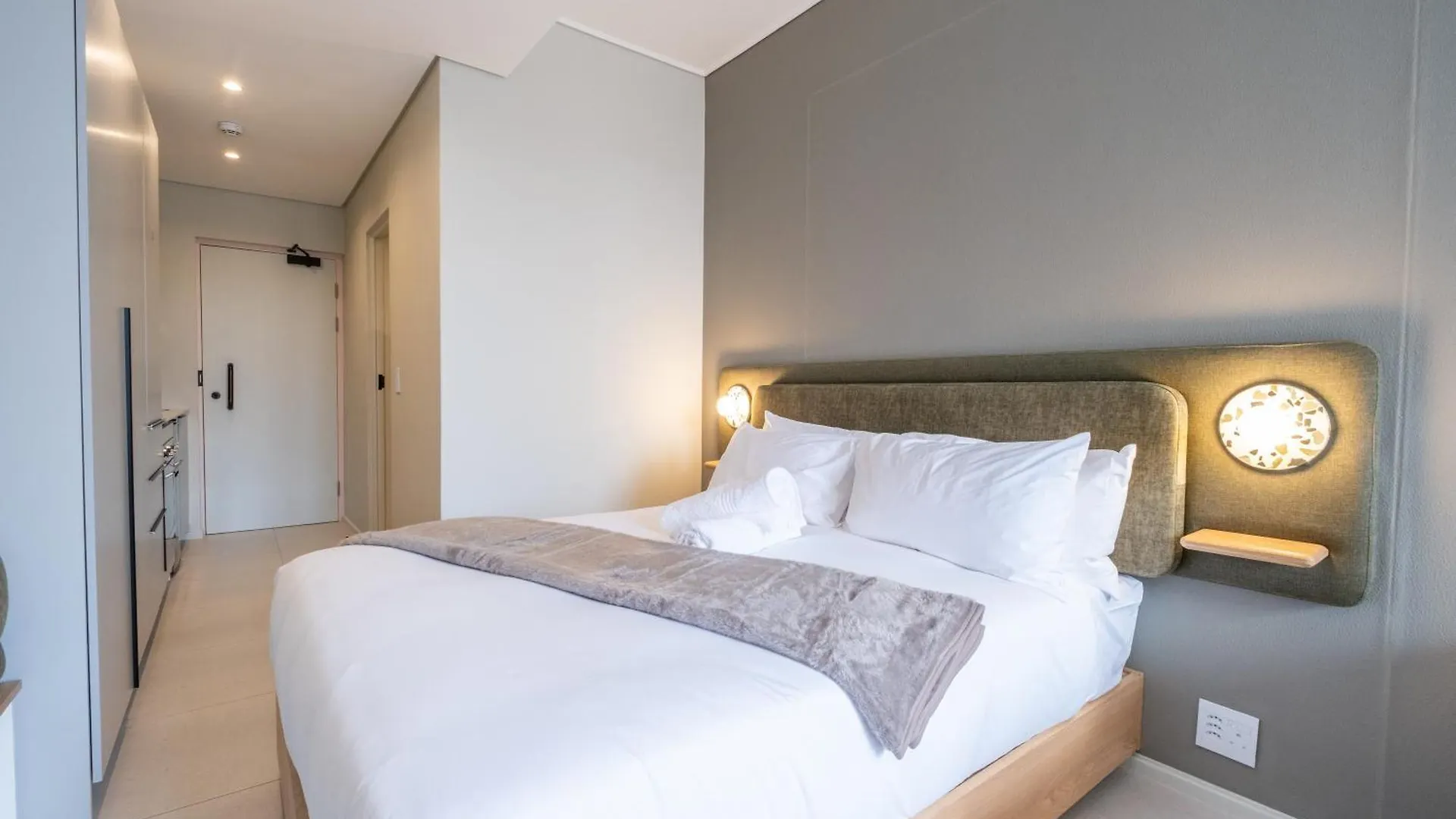 The Rose 707: Top Floor Modern City Apartment Ciudad del Cabo